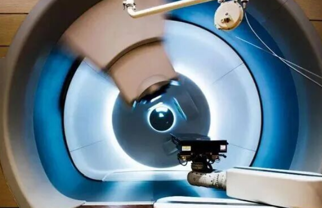 一文读懂质子治疗:适用癌种、优势对比、费用清单全解析